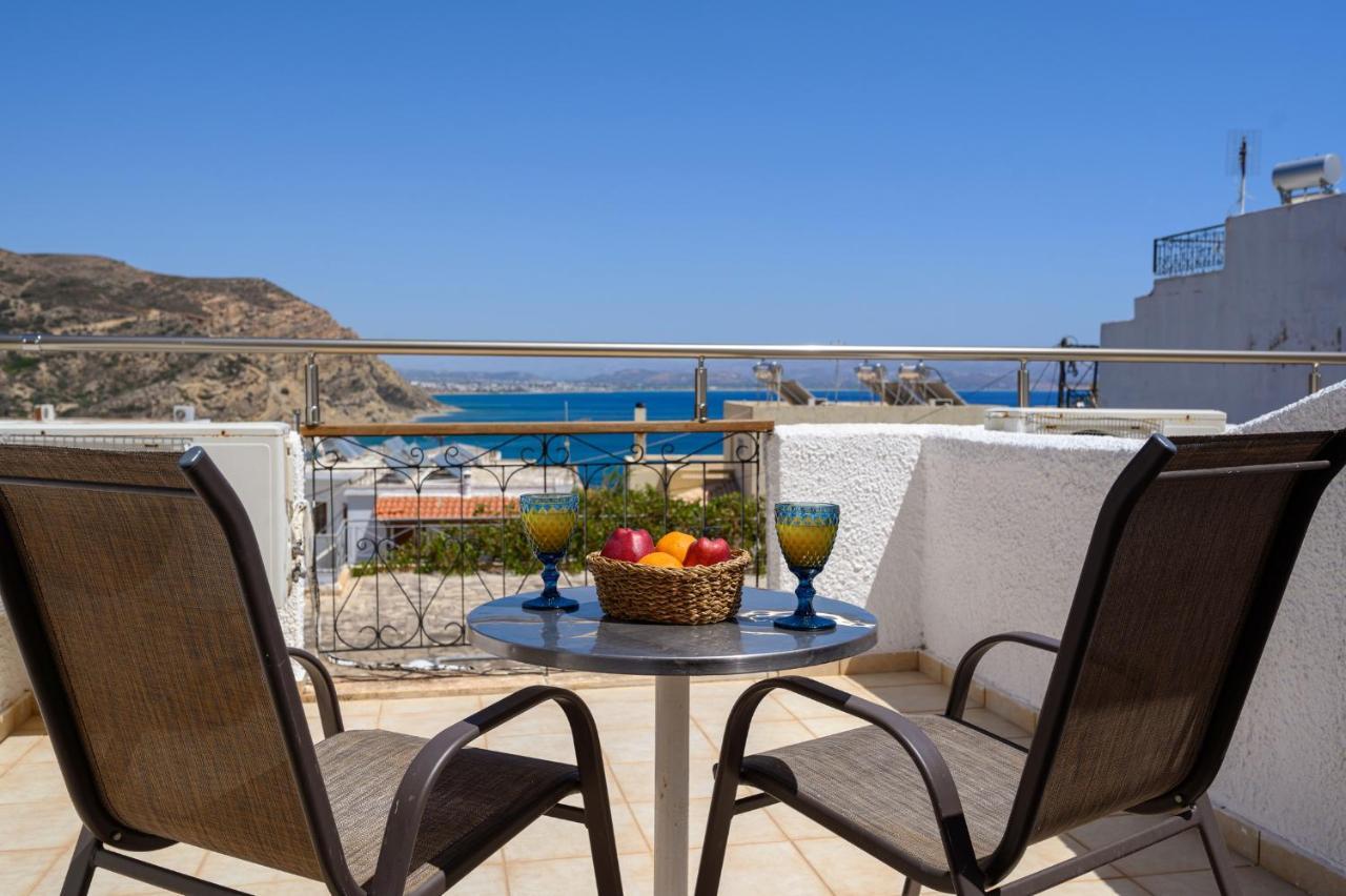 Adonis Hotel Agia Galini  Luaran gambar
