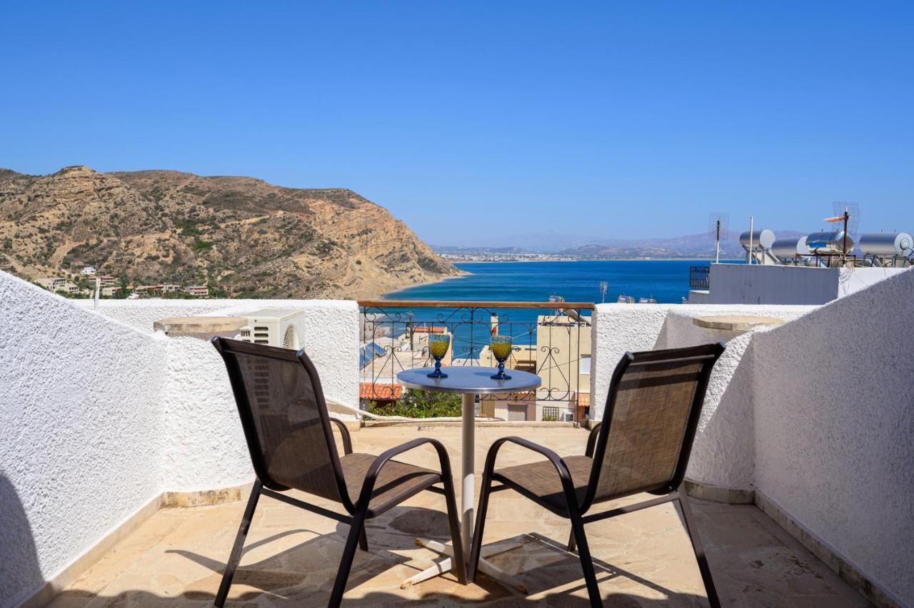 Adonis Hotel Agia Galini  Luaran gambar