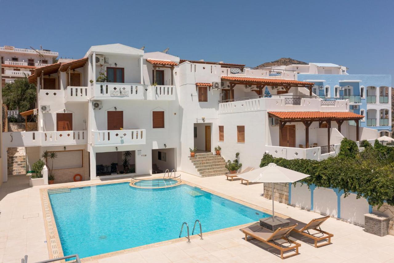 Adonis Hotel Agia Galini  Luaran gambar